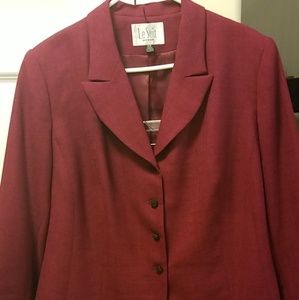 Raspberry Le Suit skirt set size 16W